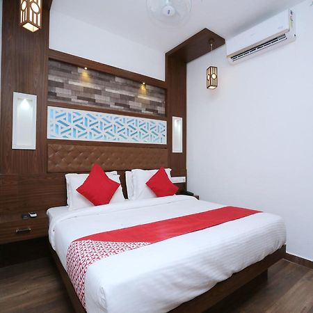Hotel Qube Kochi ภายนอก รูปภาพ