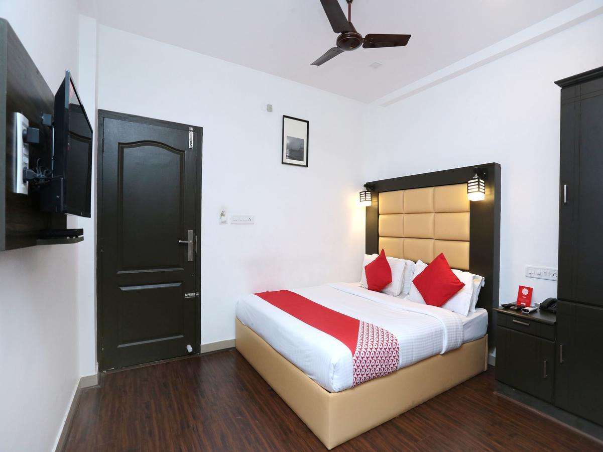 Hotel Qube Kochi ภายนอก รูปภาพ