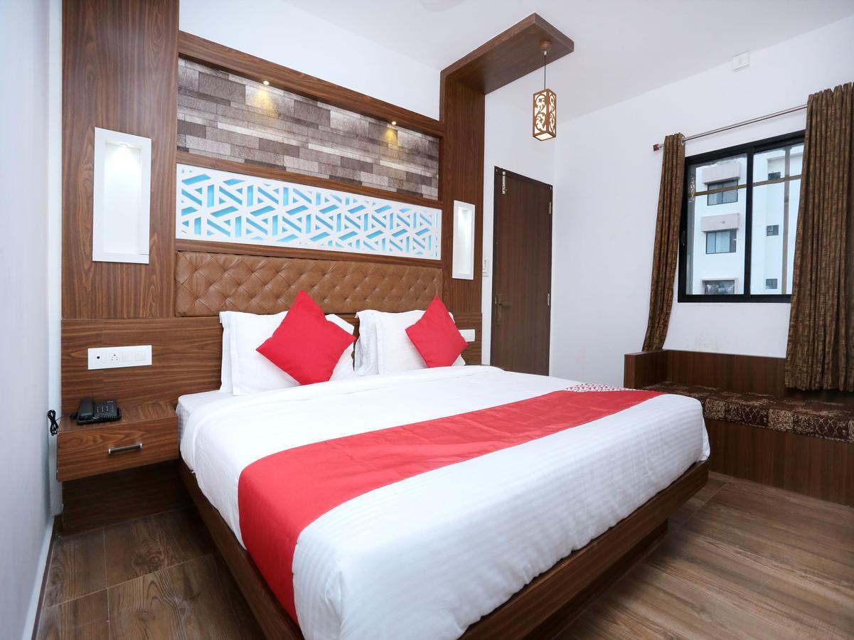 Hotel Qube Kochi ภายนอก รูปภาพ