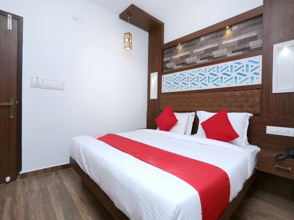 Hotel Qube Kochi ภายนอก รูปภาพ