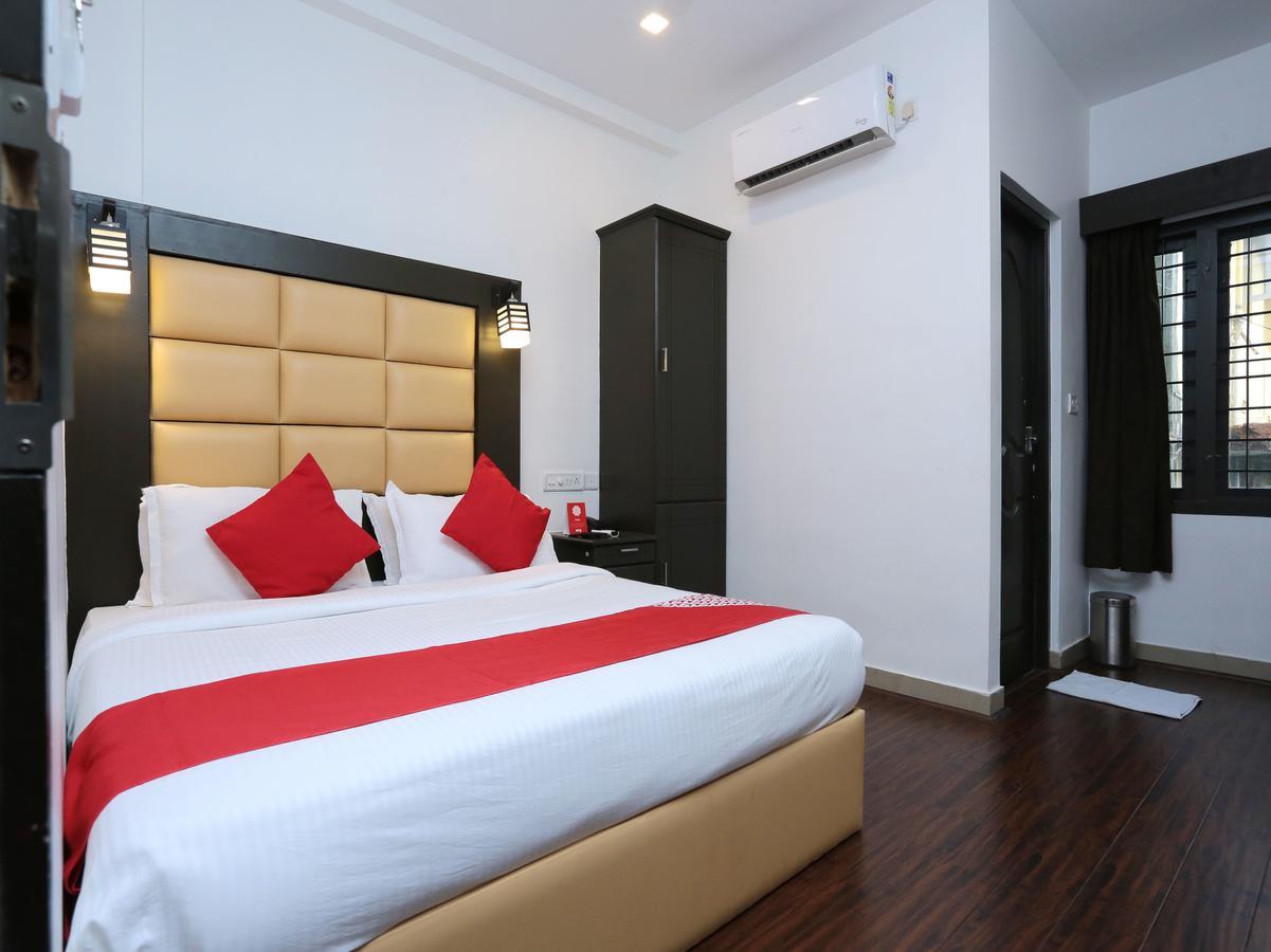 Hotel Qube Kochi ภายนอก รูปภาพ