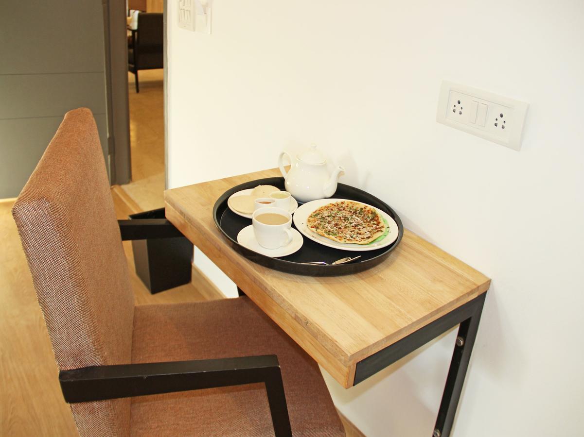 Hotel Qube Kochi ภายนอก รูปภาพ